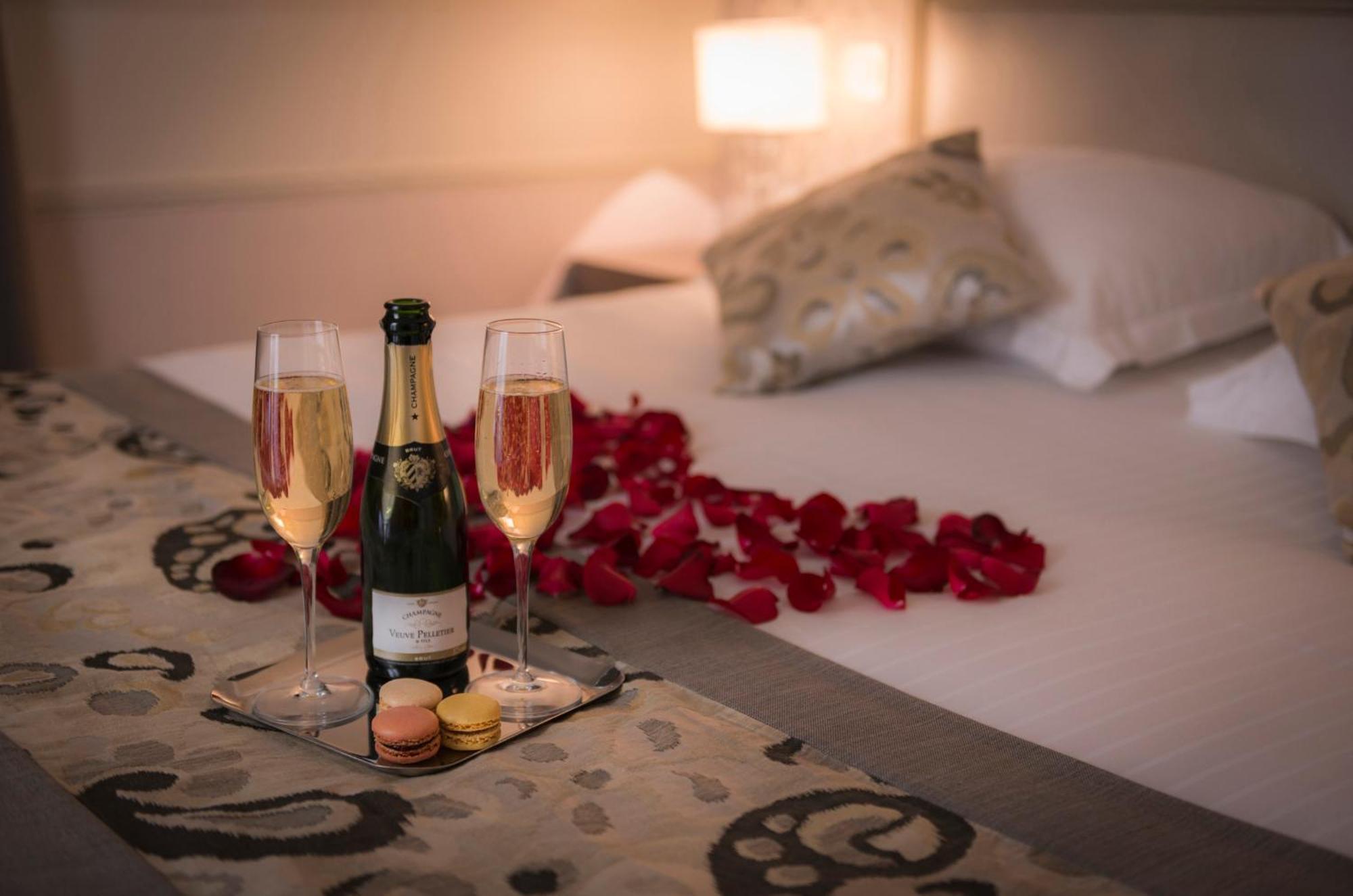 Hotel Monceau Wagram Paris Rum bild