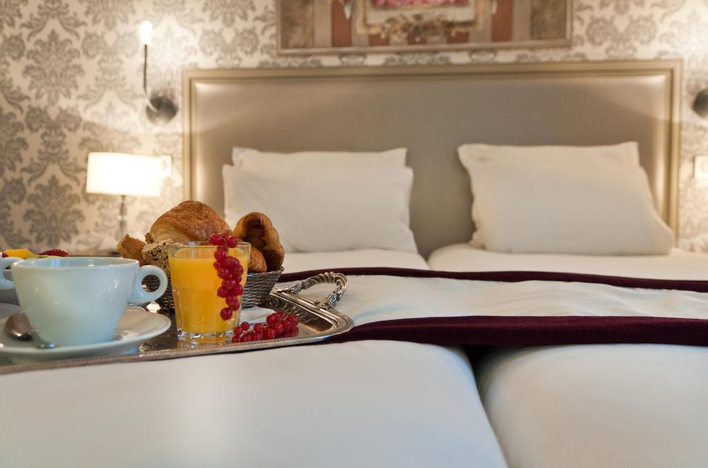 Hotel Monceau Wagram Paris Exteriör bild